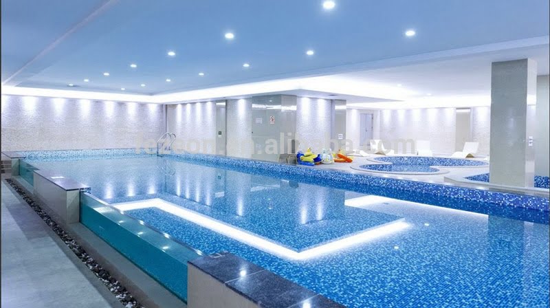 Piscina rebosante chalet Denia Alicante